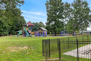 2364 Drew Valley Rd NE, Atlanta, GA 30319 - Photo 37