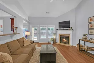 2511 Southhaven Ln, Buford, GA 30519 - Photo 15