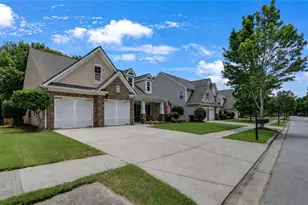 2511 Southhaven Ln, Buford, GA 30519 - Photo 3
