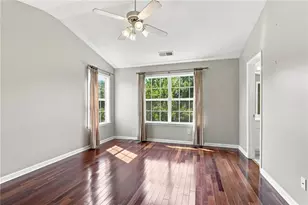 3837 Chattahoochee Summit Dr SE, Atlanta, GA 30339 - Photo 17