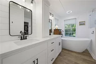 4345 Woodfield Dr, Gainesville, GA 30507 - Photo 13