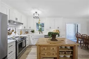 4345 Woodfield Dr, Gainesville, GA 30507 - Photo 7