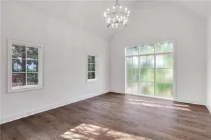 228 Thomas Cir, Roswell, GA 30075 - Photo 27