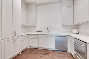 228 Thomas Cir, Roswell, GA 30075 - Photo 19