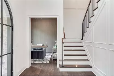 228 Thomas Circle, Roswell, GA 30075 - Photo 5