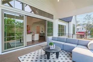 228 Thomas Cir, Roswell, GA 30075 - Photo 23