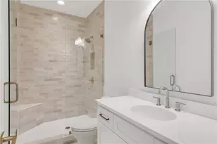 228 Thomas Cir, Roswell, GA 30075 - Photo 43