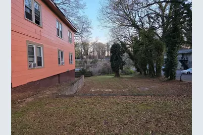 1138 Sells Avenue SW, Atlanta, GA 30310 - Photo 3