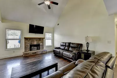 82 Lake Point Court, Jefferson, GA 30549 - Photo 7