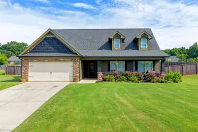 82 Lake Point Court, Jefferson, GA 30549 - Photo 3