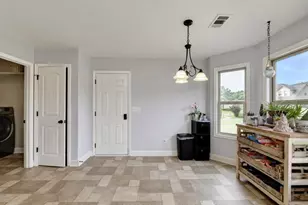 82 Lake Point Ct, Jefferson, GA 30549 - Photo 19