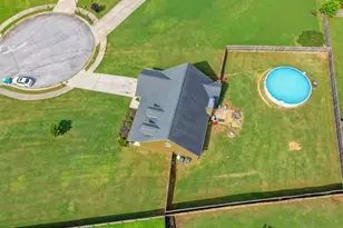 82 Lake Point Ct, Jefferson, GA 30549 - Photo 51