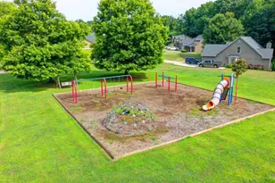 82 Lake Point Ct, Jefferson, GA 30549 - Photo 57