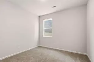 8557 Secretariat Dr, Lithonia, GA 30058 - Photo 17