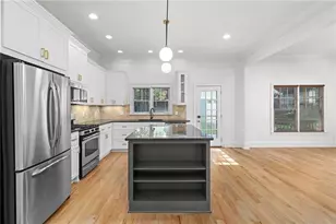 178 Watson Cir SE, Atlanta, GA 30317 - Photo 9