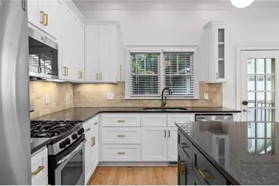 178 Watson Circle SE, Atlanta, GA 30317 - Photo 11