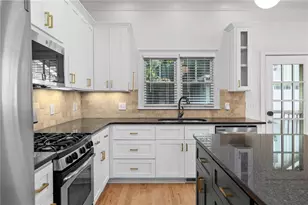 178 Watson Cir SE, Atlanta, GA 30317 - Photo 11