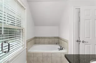 178 Watson Cir SE, Atlanta, GA 30317 - Photo 29