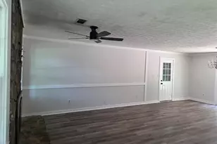 4158 Mountain Glen Trace, Snellville, GA 30039 - Photo 3