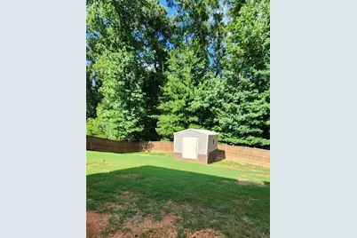 4050 Madison Acres Drive, Locust Grove, GA 30248 - Photo 9