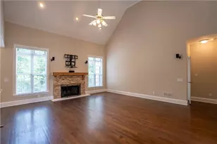 911 Woodward Park Dr, Suwanee, GA 30024 - Photo 15