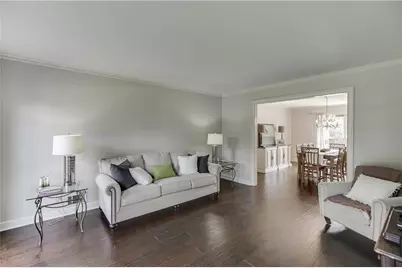 1331 Lakeshore Drive, Snellville, GA 30078 - Photo 5