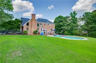 1331 Lakeshore Dr, Snellville, GA 30078 - Photo 51