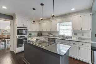1331 Lakeshore Dr, Snellville, GA 30078 - Photo 13