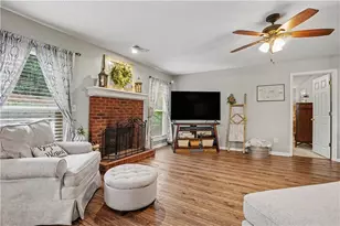 283 Natchez Cir, Winder, GA 30680 - Photo 5