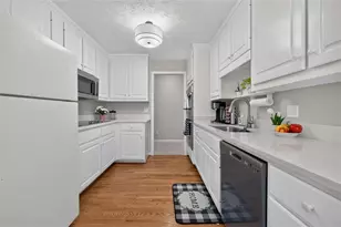 1074 Westchester Dr SW, Lilburn, GA 30047 - Photo 15