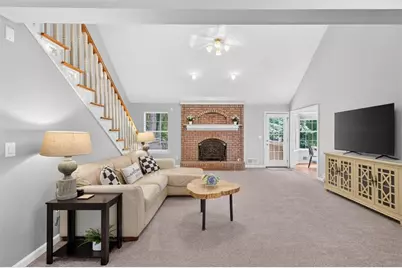1074 Westchester Drive SW, Lilburn, GA 30047 - Photo 5