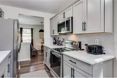 946 Astor Avenue SW, Atlanta, GA 30310 - Photo 9