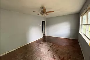 938 Raygan Dr, Tunnel Hill, GA 30755 - Photo 3