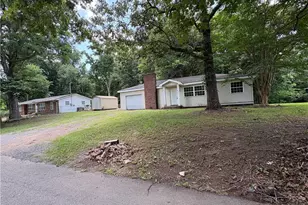 938 Raygan Dr, Tunnel Hill, GA 30755 - Photo 1