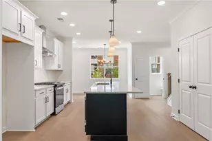 1919 Deco Dr, Kennesaw, GA 30144 - Photo 17