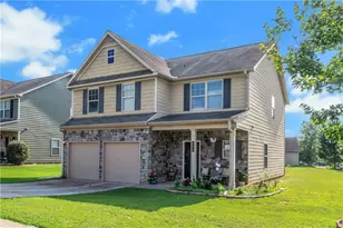 411 Bandelier Cir, Hampton, GA 30228 - Photo 1