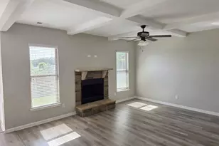 3639 Lake End Dr, Loganville, GA 30052 - Photo 5