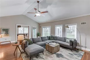 4685 Andalusia Trail, Atlanta, GA 30360 - Photo 5