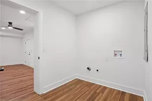 6751 Davidson Ct, Lithonia, GA 30058 - Photo 21