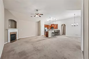 204 Oakleaf Dr, Acworth, GA 30102 - Photo 3