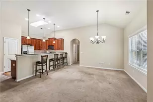 204 Oakleaf Dr, Acworth, GA 30102 - Photo 9