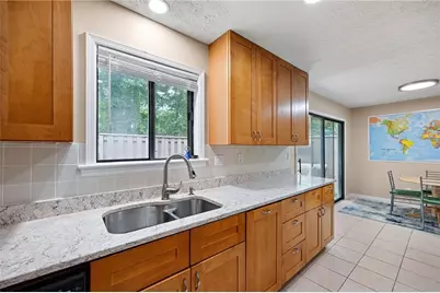 304 Parkaire Crossing, Marietta, GA 30068 - Photo 15