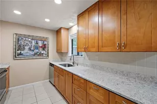 304 Parkaire Crossing, Marietta, GA 30068 - Photo 13