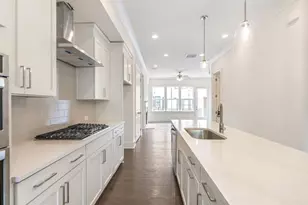 6803 Prelude Dr, Sandy Springs, GA 30328 - Photo 23