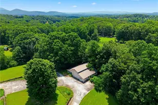 127 Grandview Dr, Ellijay, GA 30540 - Photo 39
