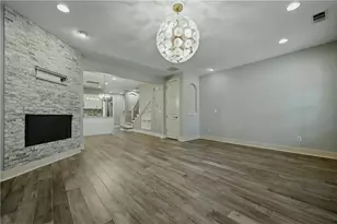 6146 Holly Pk Ln SE, Mableton, GA 30126 - Photo 9