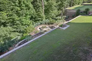 6195 Read Rd, Suwanee, GA 30024 - Photo 35
