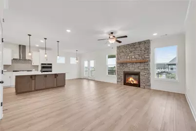 532 Redfish Way, Hoschton, GA 30548 - Photo 9