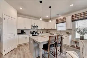 305 Rodeo Dr, Auburn, GA 30011 - Photo 13