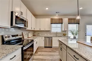 305 Rodeo Dr, Auburn, GA 30011 - Photo 17